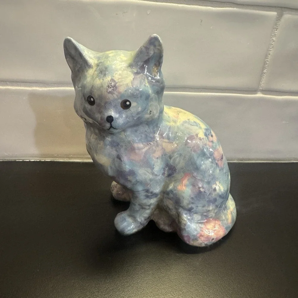 Vintage‎ Ceramic Glazed Country Floral Sponge Wear Cat Kitten Figurine